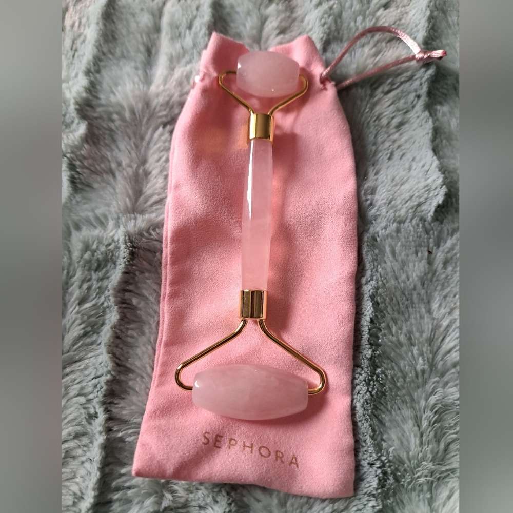 SEPHORA rose quartz facial roller double ended massage with pouch self care